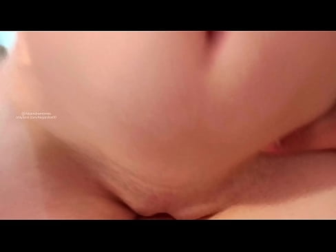 ❤️ E moe ana i roto i te rūma o taku tuahine ka oho ake ahau ❌ Porno i mi.it-com.top